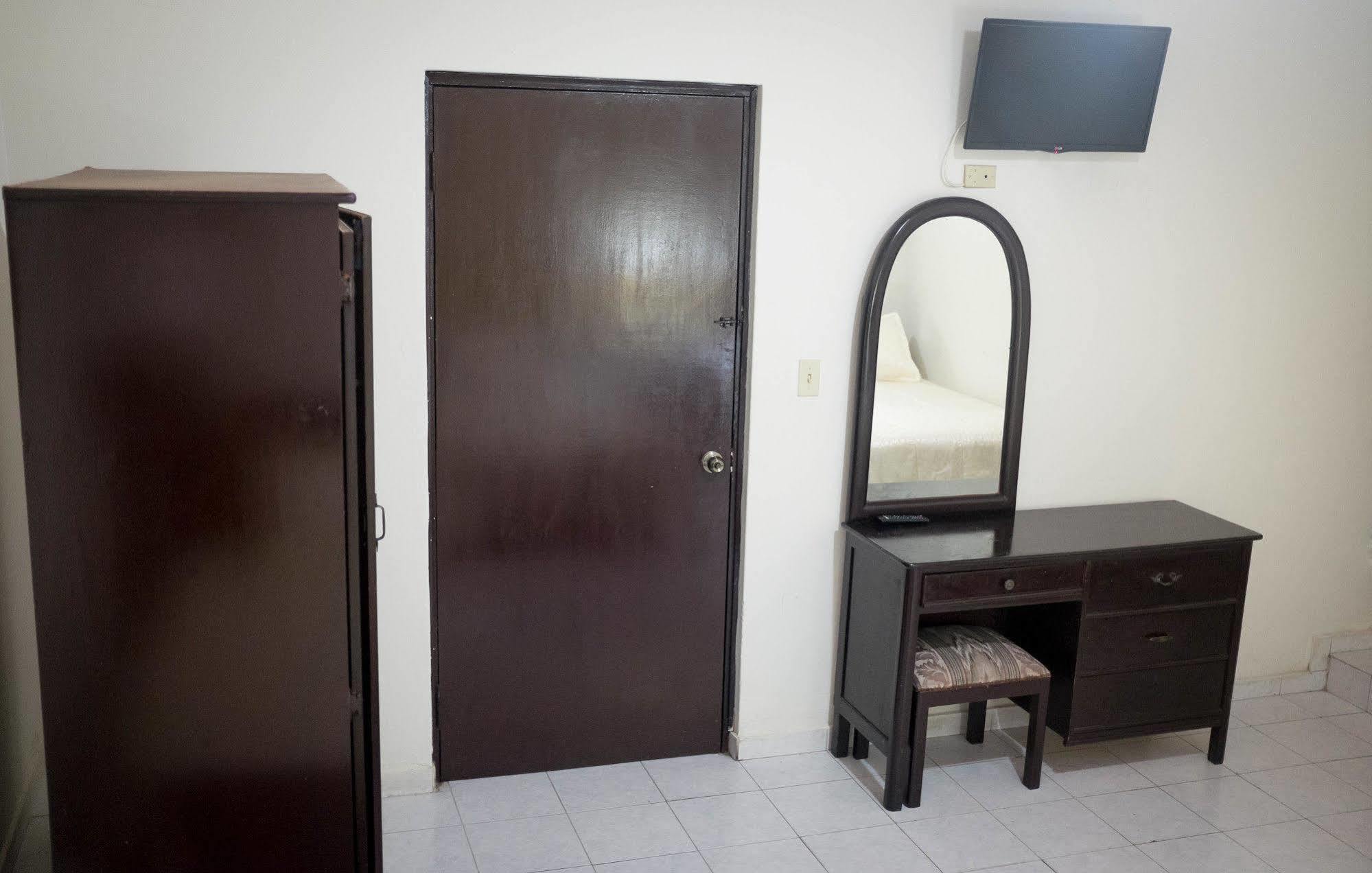 Hotel Latino Panama City Exterior photo